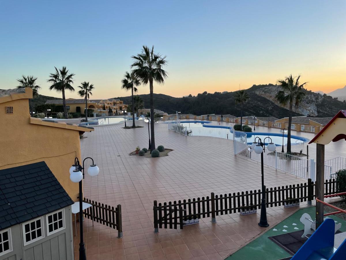 Tranquility, Sun, Breathtaking Views & 7 Minutes Drive To Sea Lägenhet Benitachell Exteriör bild